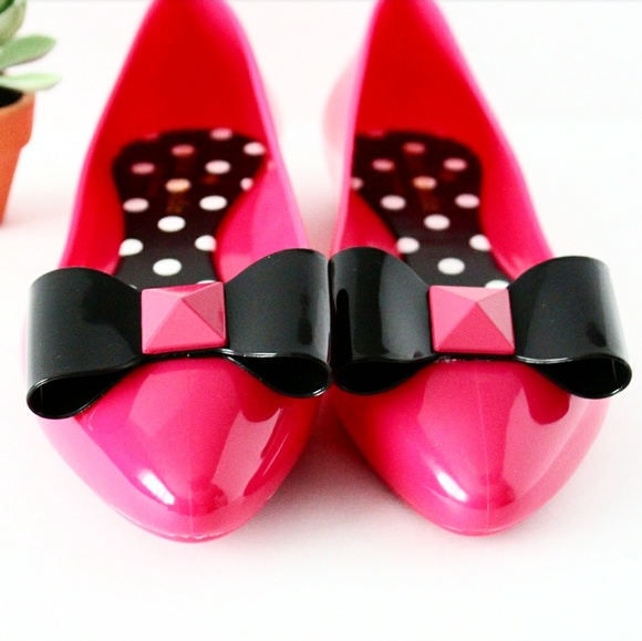 kate spade Shoes - SALE! NWB KATE SPADE PINK SWIRL BLACK BOW FLATS